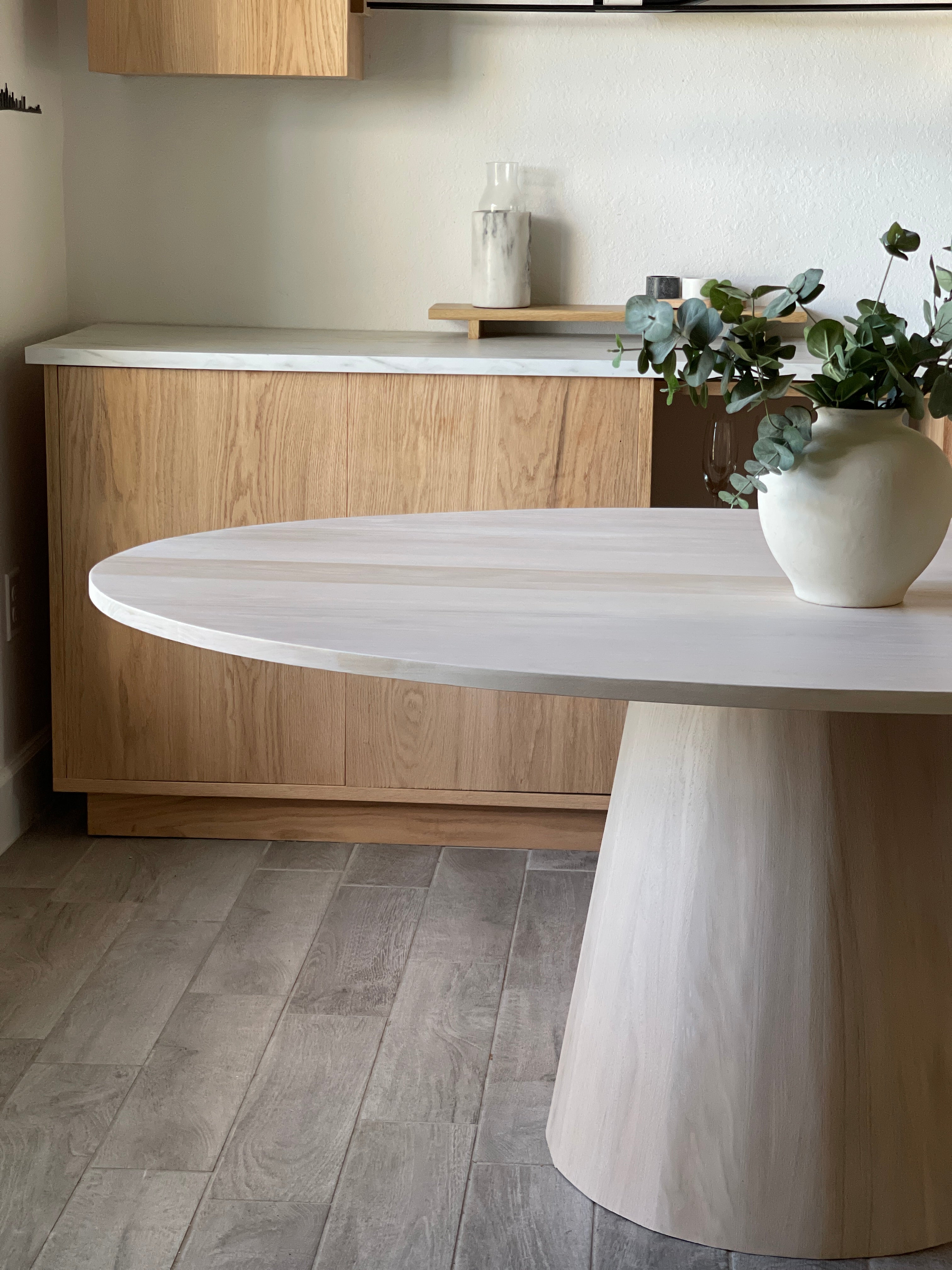 La Sanibel Oval Table a manger