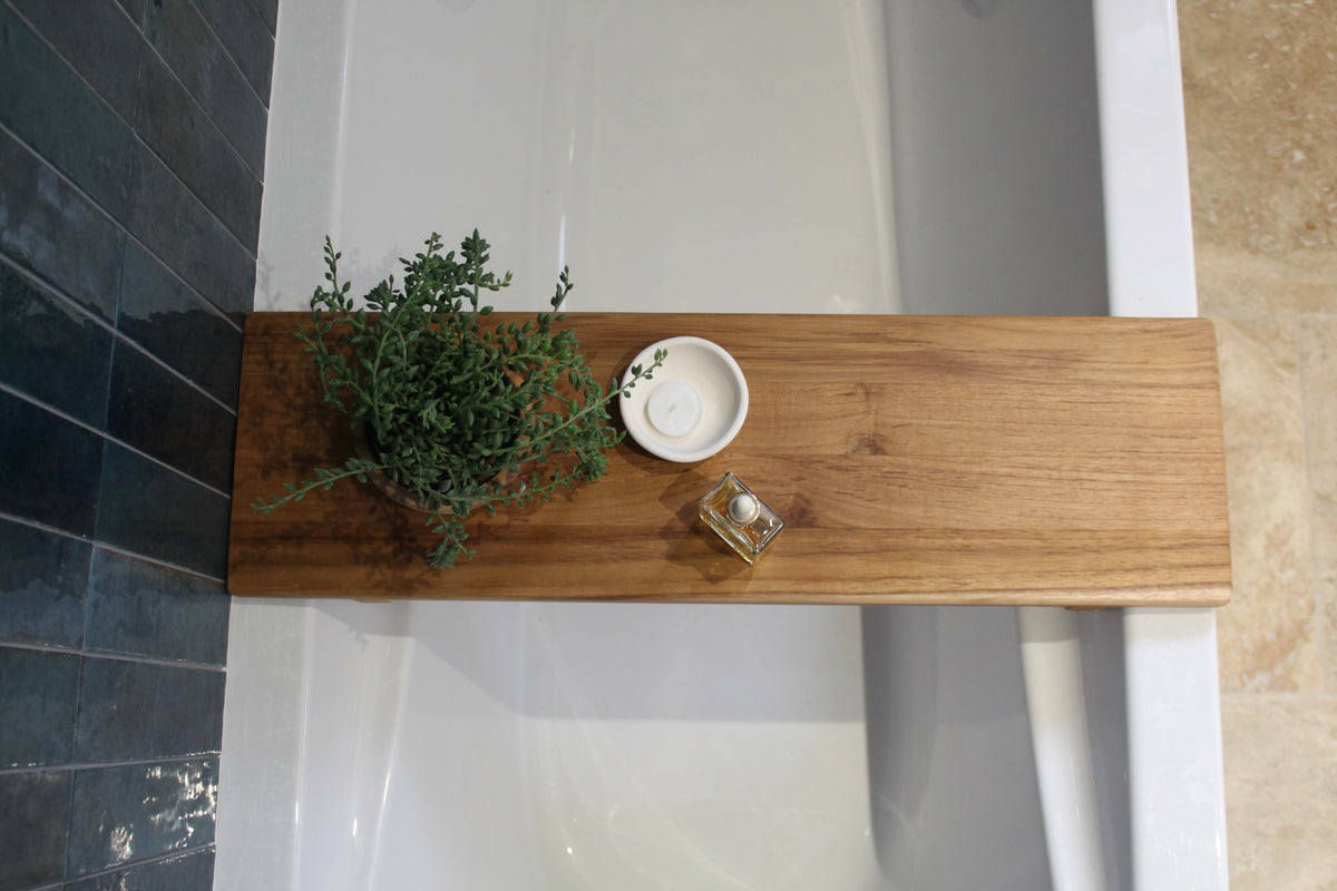 Plateau de bain en teck massif vu de dessus