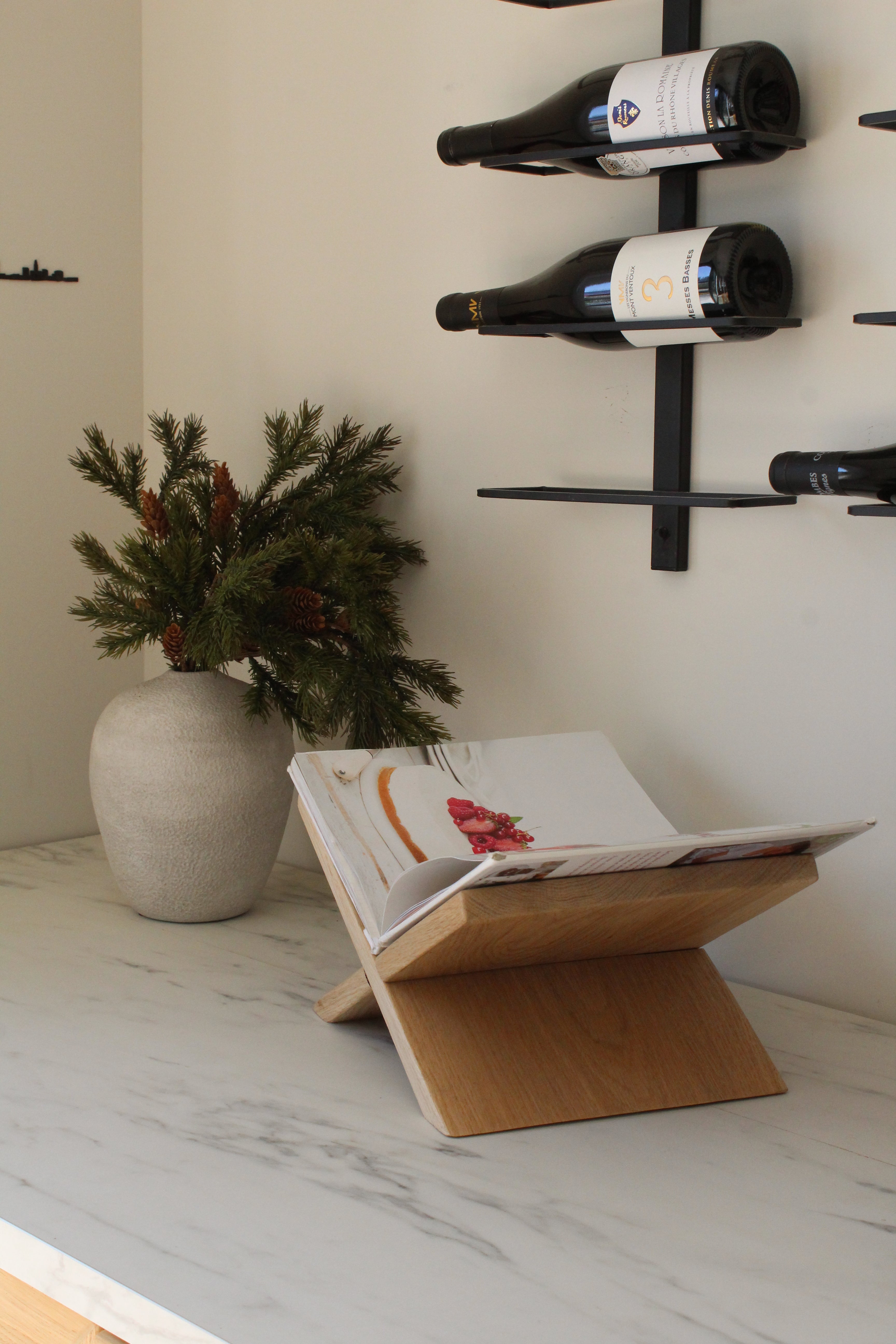 Porte livre design en chene massif fabrication artisanale de e f deco